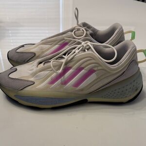 Adidas Mens Cream and Pink Sneakers